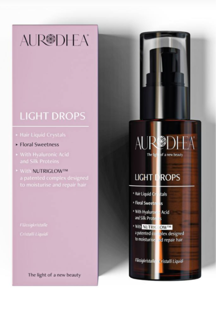 LIGHT DROPS Floral Sweetness – Flüssigkristalle für Haare 
Mit dem exklusiven Komplex NUTRIGLOW™ #CAP29