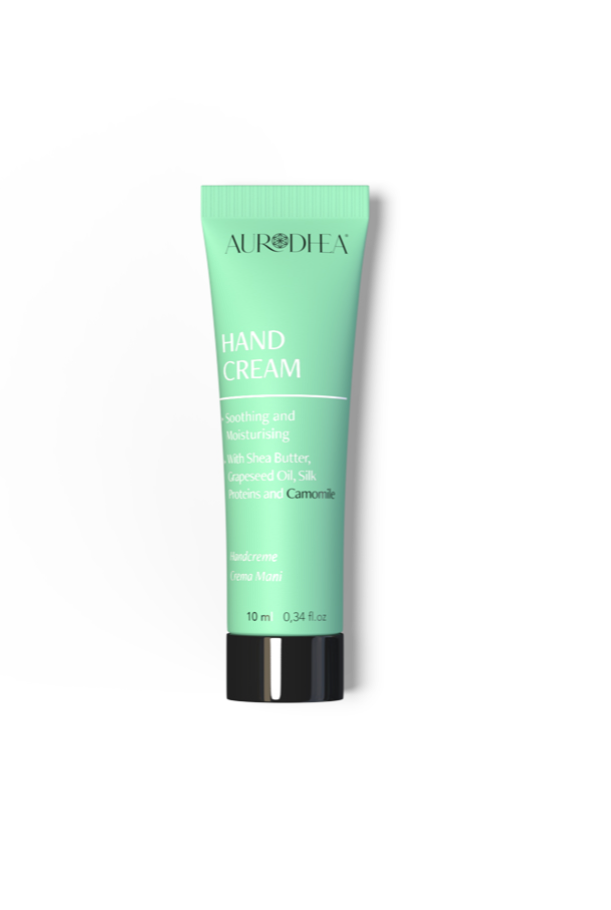 Handcreme mit Kamille 
Angereichert mit Sheabutter, Traubenkernöl & Seidenprotein #CR28B #CU11B
