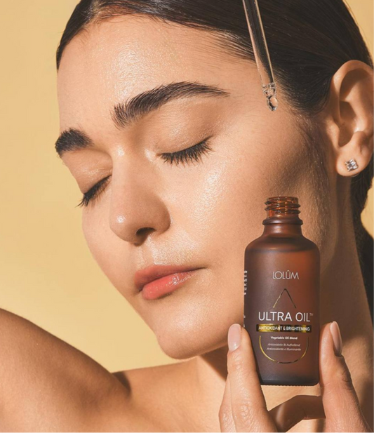 ULTRA OIL™ – PFLANZENÖLMISCHUNG, ANTIOXIDATIV UND AUFHELLEND 
Angereichert mit Hyaluronsäure #LO009